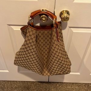 Authentic Gucci Horsebit Hobo